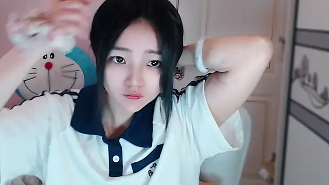 xiao-xiao-D online show from March 2025 06:38:02 AM