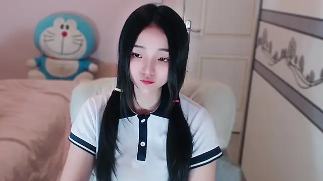 xiao-xiao-D online show from October 2025 10:27:02 AM