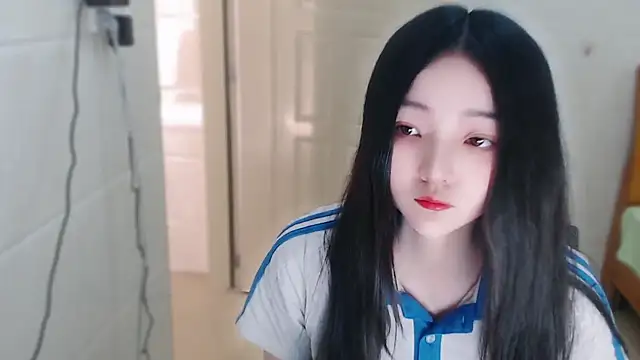 xiao-xiao-D online show from March 2026 06:28:01 AM