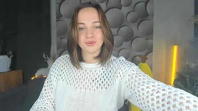 Snapshot of Cute_smile_sharon chatting on December 2024 01:47:02 AM Cute smile sharon online show from December 2024 01:47:02 AM
