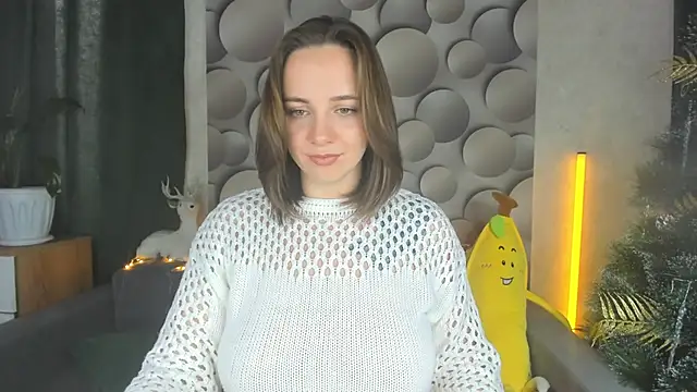 Snapshot of Cute_smile_sharon chatting on December 2024 07:55:01 AM Cute smile sharon online show from December 2024 07:55:01 AM