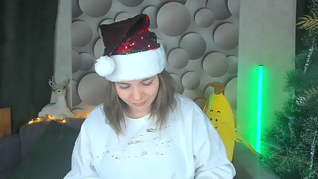 Snapshot of Cute_smile_sharon chatting on December 2024 09:55:02 AM Cute smile sharon online show from December 2024 09:55:02 AM