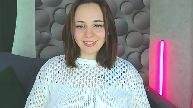 Snapshot of Cute_smile_sharon chatting on February 2025 05:36:01 AM Cute smile sharon online show from February 2025 05:36:01 AM