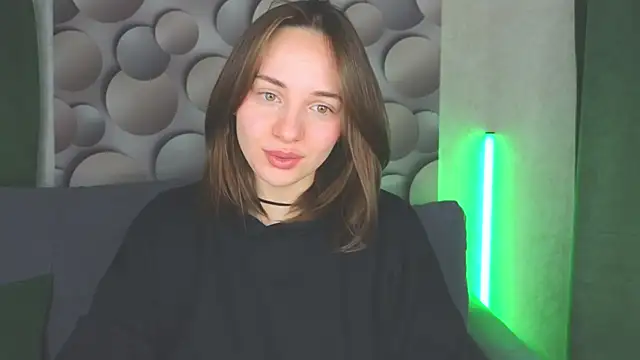 Snapshot of Cute_smile_sharon chatting on February 2025 02:31:01 AM Cute smile sharon online show from February 2025 02:31:01 AM