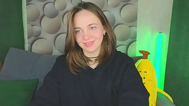 Snapshot of Cute_smile_sharon chatting on March 2025 03:12:01 AM Cute smile sharon online show from March 2025 03:12:01 AM