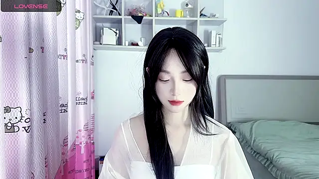 AAXIAO-BAO online show from February 2025 11:18:02 AM