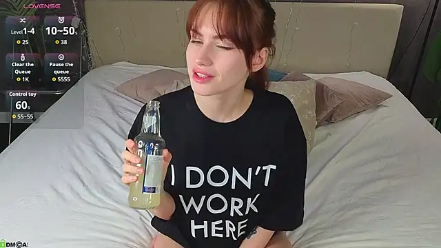 Mollly Rouge online show from April 2026 02:27:02 AM