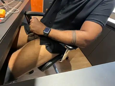 Nil Talreja online show from October 2025 08:56:01 AM