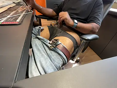 Nil Talreja online show from April 2026 09:32:02 AM