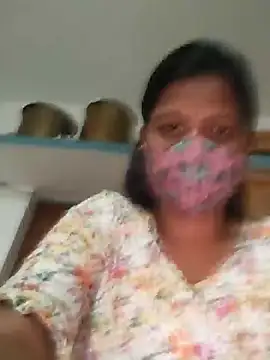 Snapshot of Tamil_Sanjana_ chatting on February 2025 01:06:01 PM Tamil Sanjana  online show from February 2025 01:06:01 PM