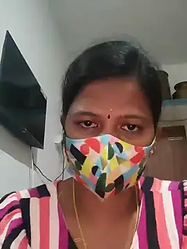 Snapshot of Tamil_Sanjana_ chatting on February 2025 01:32:01 PM Tamil Sanjana  online show from February 2025 01:32:01 PM