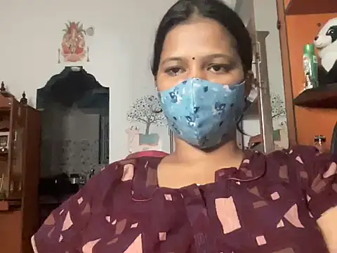 Snapshot of Tamil_Sanjana_ chatting on September 2025 11:28:01 PM Tamil Sanjana  online show from September 2025 11:28:01 PM