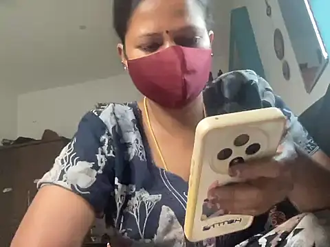 Snapshot of Tamil_Sanjana_ chatting on March 2026 02:11:02 AM Tamil Sanjana online show from March 2026 02:11:02 AM