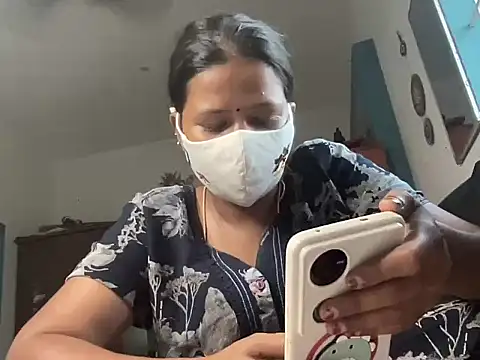 Snapshot of Tamil_Sanjana_ chatting on April 2026 02:31:01 AM Tamil Sanjana online show from April 2026 02:31:01 AM