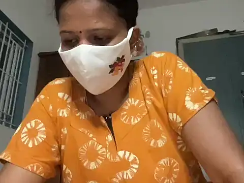 Snapshot of Tamil_Sanjana_ chatting on April 2026 05:21:01 PM Tamil Sanjana online show from April 2026 05:21:01 PM