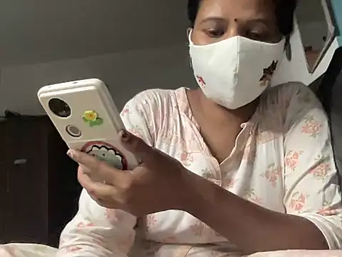 Snapshot of Tamil_Sanjana_ chatting on April 2026 06:20:01 PM Tamil Sanjana online show from April 2026 06:20:01 PM