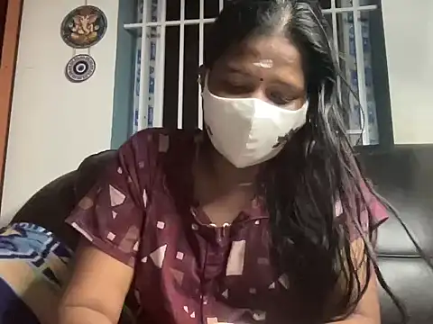 Tamil Sanjana  online show from May 2026 04:44:02 PM