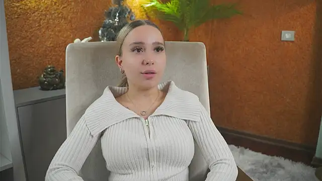 Snapshot of HildColden chatting on December 2024 11:33:02 AM HildColden online show from December 2024 11:33:02 AM