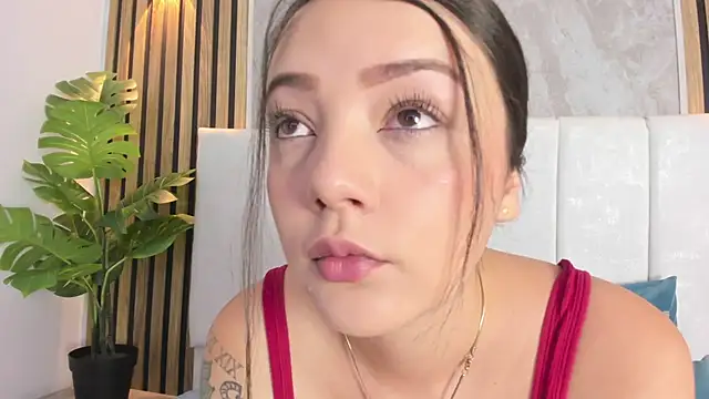 Snapshot of Samantha_Good chatting on June 2026 11:35:01 AM Samantha Good online show from June 2026 11:35:01 AM