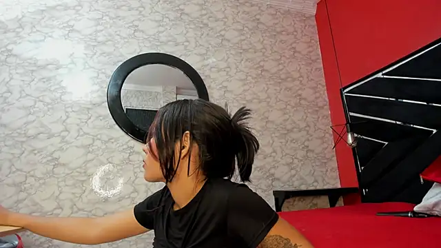 SEXY HOTTIE   online show from January 2025 03:50:01 PM