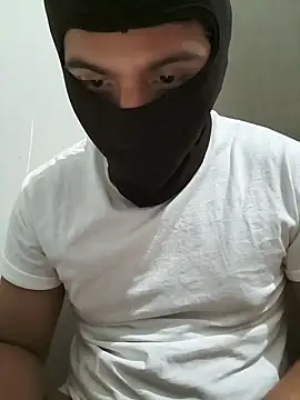 Eddy7988 online show from March 2026 07:46:01 AM