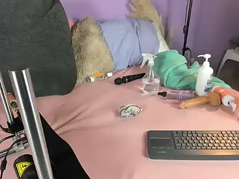 Little lili19 online show from April 2026 08:39:01 PM