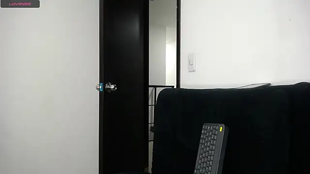 Snapshot of AbrilSonne chatting on September 2025 12:22:02 AM AbrilSonne online show from September 2025 12:22:02 AM