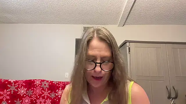 Snapshot of Keywest_Kate chatting on January 2025 09:47:01 PM Keywest Kate online show from January 2025 09:47:01 PM