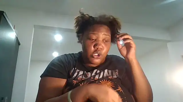 Snapshot of Kbaby337 chatting on December 2025 11:23:01 PM Kbaby337 online show from December 2025 11:23:01 PM