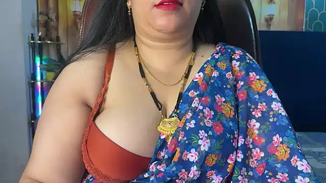 Snapshot of FlatVincy4 chatting on March 2026 03:46:01 AM FlatVincy4 online show from March 2026 03:46:01 AM