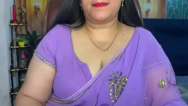 Snapshot of FlatVincy4 chatting on March 2026 04:44:02 PM FlatVincy4 online show from March 2026 04:44:02 PM