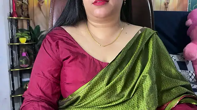 Snapshot of FlatVincy4 chatting on March 2026 08:19:01 AM FlatVincy4 online show from March 2026 08:19:01 AM