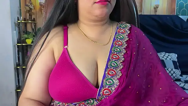 Snapshot of FlatVincy4 chatting on March 2026 06:52:01 AM FlatVincy4 online show from March 2026 06:52:01 AM