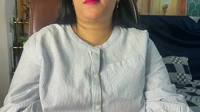 Snapshot of FlatVincy4 chatting on March 2026 03:01:02 PM FlatVincy4 online show from March 2026 03:01:02 PM