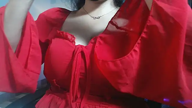 hot menka online show from May 2026 06:35:02 PM
