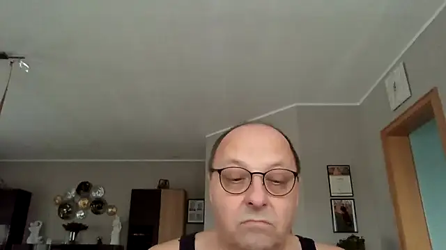 pumel60 online show from December 2024 11:36:01 AM