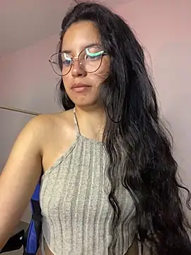 Rosita forever  online show from November 2025 02:47:02 AM