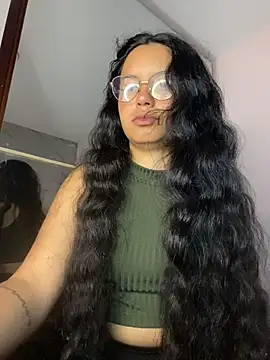 Snapshot of Rosita_forever_ chatting on June 2026 01:14:01 PM Rosita forever online show from June 2026 01:14:01 PM
