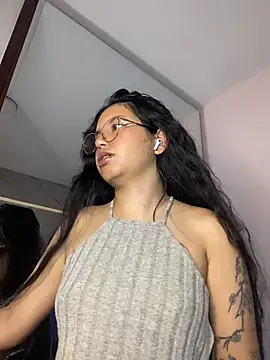 Snapshot of Rosita_forever_ chatting on June 2026 03:55:02 PM Rosita forever online show from June 2026 03:55:02 PM
