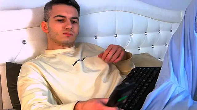 Devin Jay online show from February 2025 10:14:02 PM