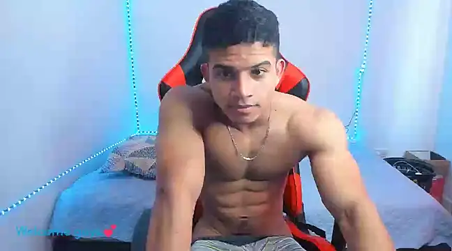 oliver thompsson7 online show from December 2024 08:04:01 PM