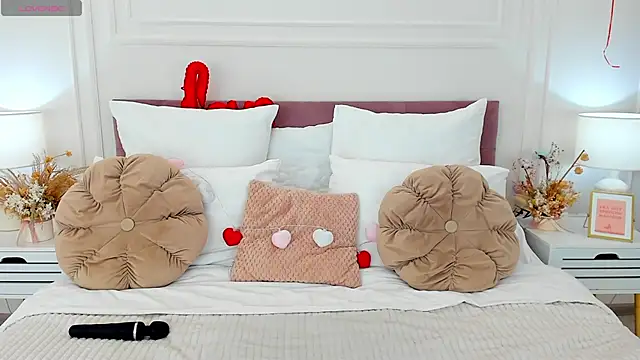 Snapshot of ChloeSug chatting on February 2026 08:18:02 PM ChloeSug online show from February 2026 08:18:02 PM