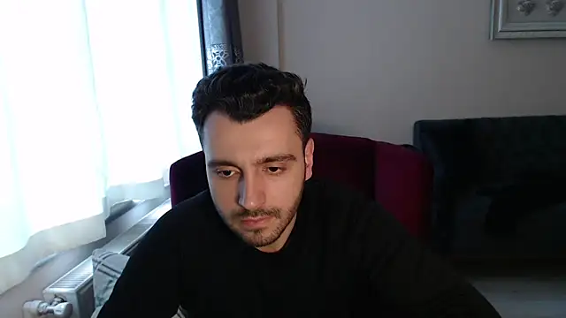 handsomeee04 online show from February 2026 02:13:01 PM