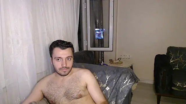 Snapshot of handsomeee04 chatting on July 2026 12:06:02 AM handsomeee04 online show from July 2026 12:06:02 AM