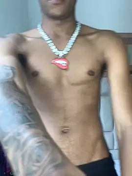 Boy cock18 online show from March 2025 06:29:01 PM