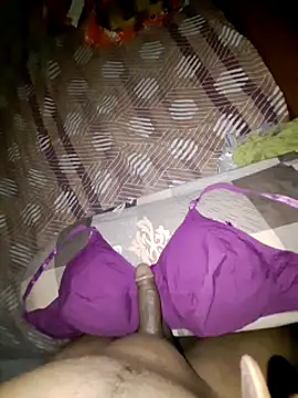 Snapshot of Bloal25 chatting on February 2025 10:15:02 AM Bloal25 online show from February 2025 10:15:02 AM