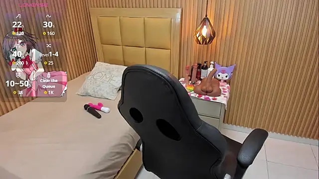 LOLAMAXI online show from February 2026 03:46:02 AM