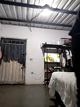 Snapshot of crazysex095 chatting on January 2025 05:22:02 AM crazysex095 online show from January 2025 05:22:02 AM