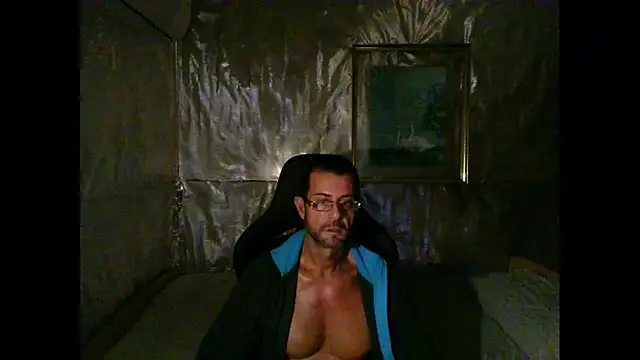 Marieettee online show from January 2025 12:02:02 PM