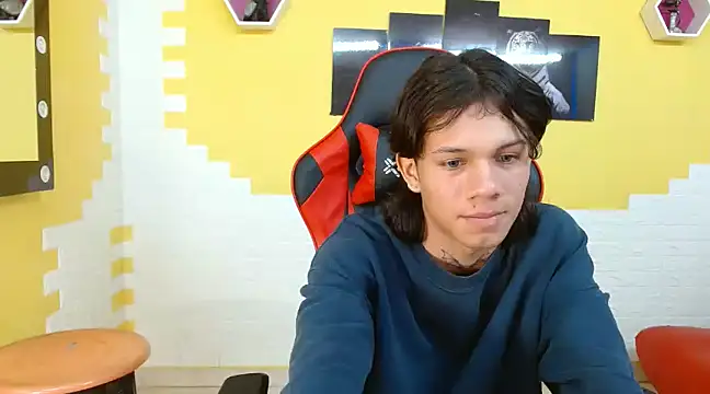 andy dan18 online show from February 2025 02:59:02 AM